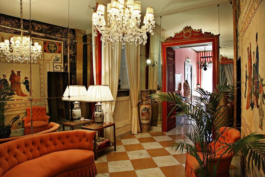 Palazzo Cherubini-Pools & Wellness รอสซาโน ภายนอก รูปภาพ
