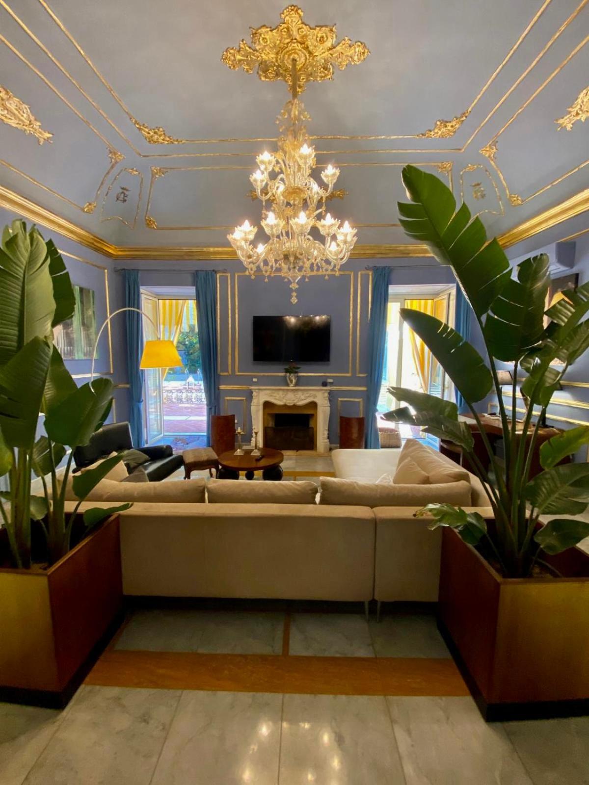 Palazzo Cherubini-Pools & Wellness รอสซาโน ภายนอก รูปภาพ